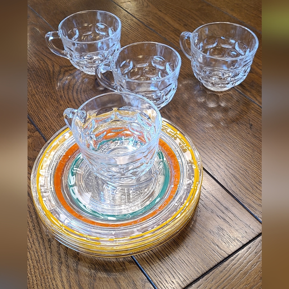 Anchor Hocking  snack plates with Federal Glass punch cups set of 4🐣
